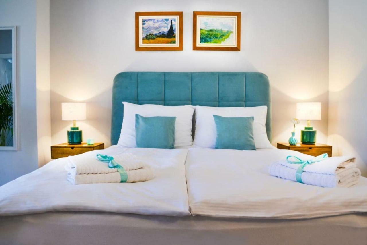 Happy Studio Apartment Mostar Bagian luar foto